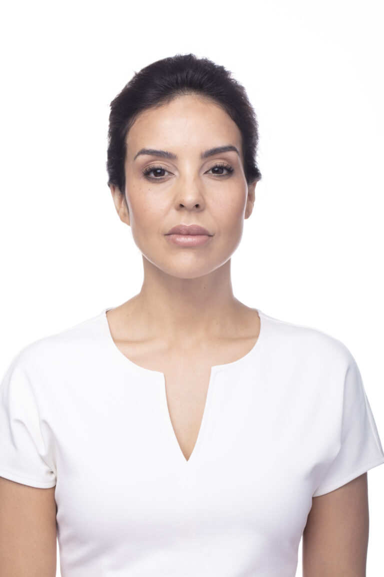 Candace-After-2415v1m